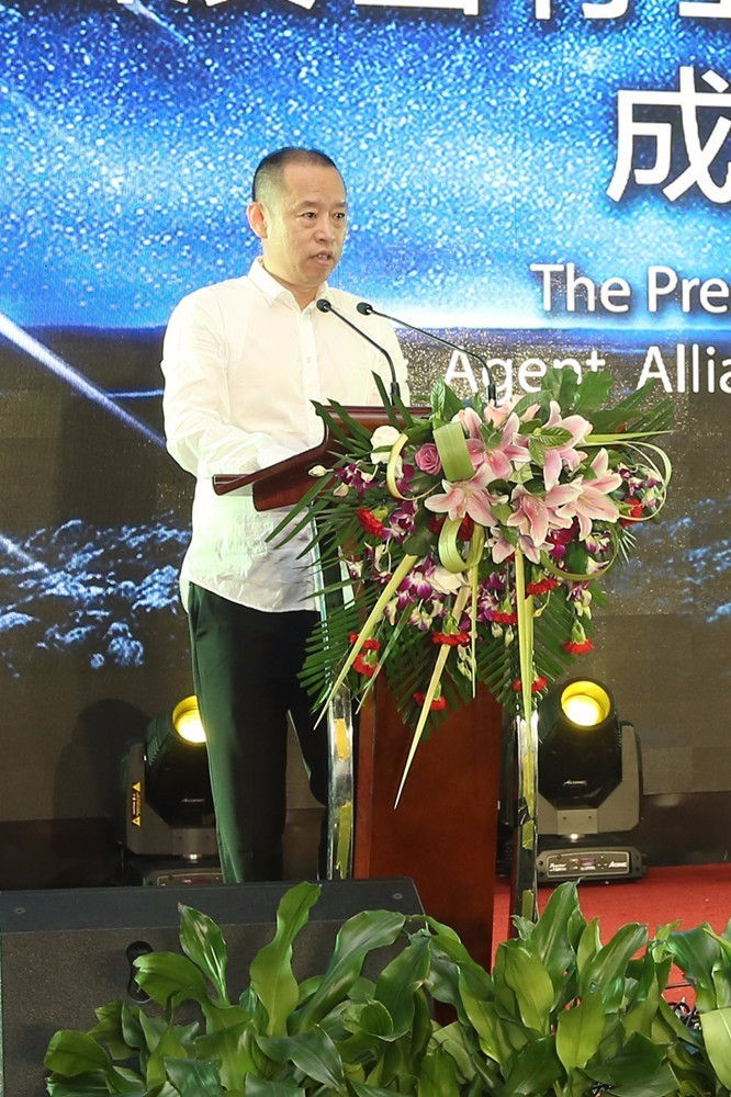 演员经纪人执行主任白克.jpg