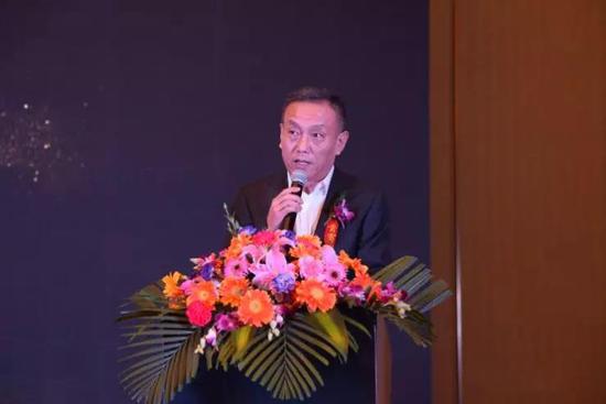 亿谱汇战略合作伙伴代表张震先生致开幕词