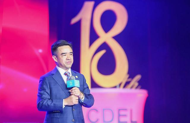 奋发激情 点亮未来——正保远程教育举行18岁“成人礼”体育